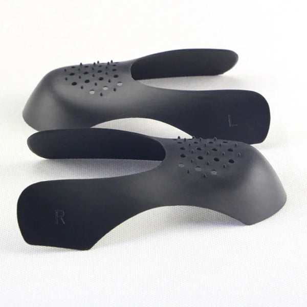 1 Pair Anti Crease Protector White